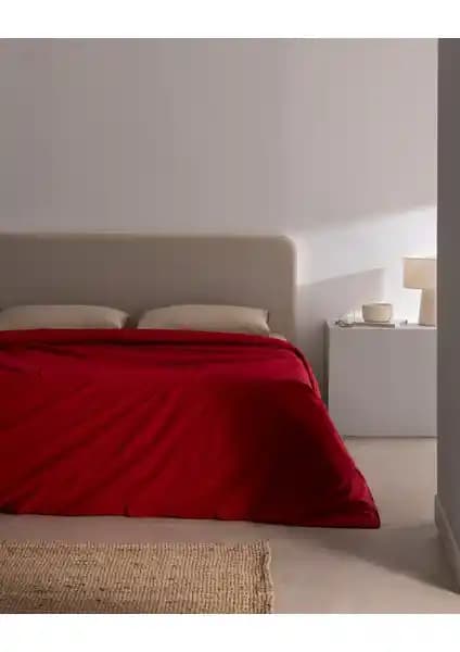 Madame Coco Manon ve Nayomi Çift Kişilik Nevresim Takımları Karşılaştırması ve Özellikleri