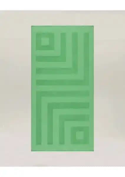 Maisonette Marıs ve Favora Trend Pamuk Plaj Havluları Karşılaştırması