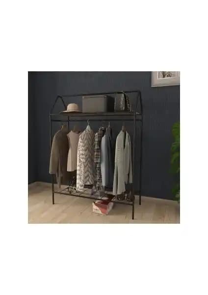 Metallica ve Minimal Wood Store Elbise Askılıklarının Karşılaştırması ve Kullanıcı Yorumları