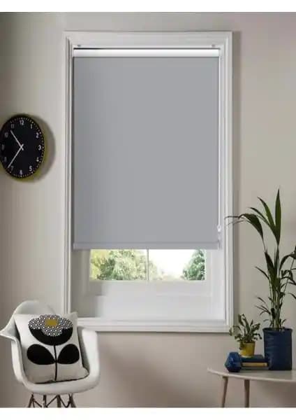 Stor Perde Karşılaştırması: Kidmex Bambusu ve Story Siyah Güneşlik Perde Özellikleri