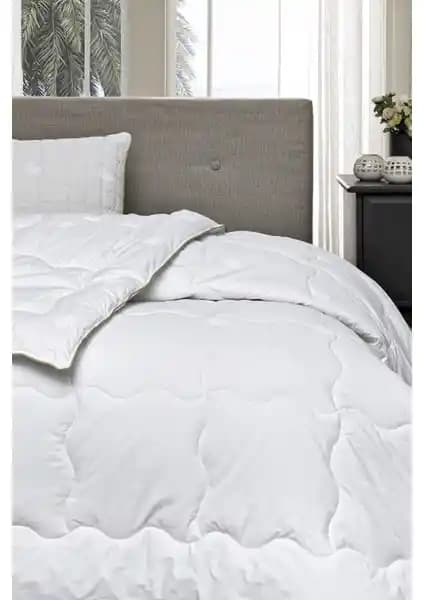 Yün Yorgan ile Silikon Elyaf Yorgan Karşılaştırması: Özellikler ve Kullanıcı Yorumları