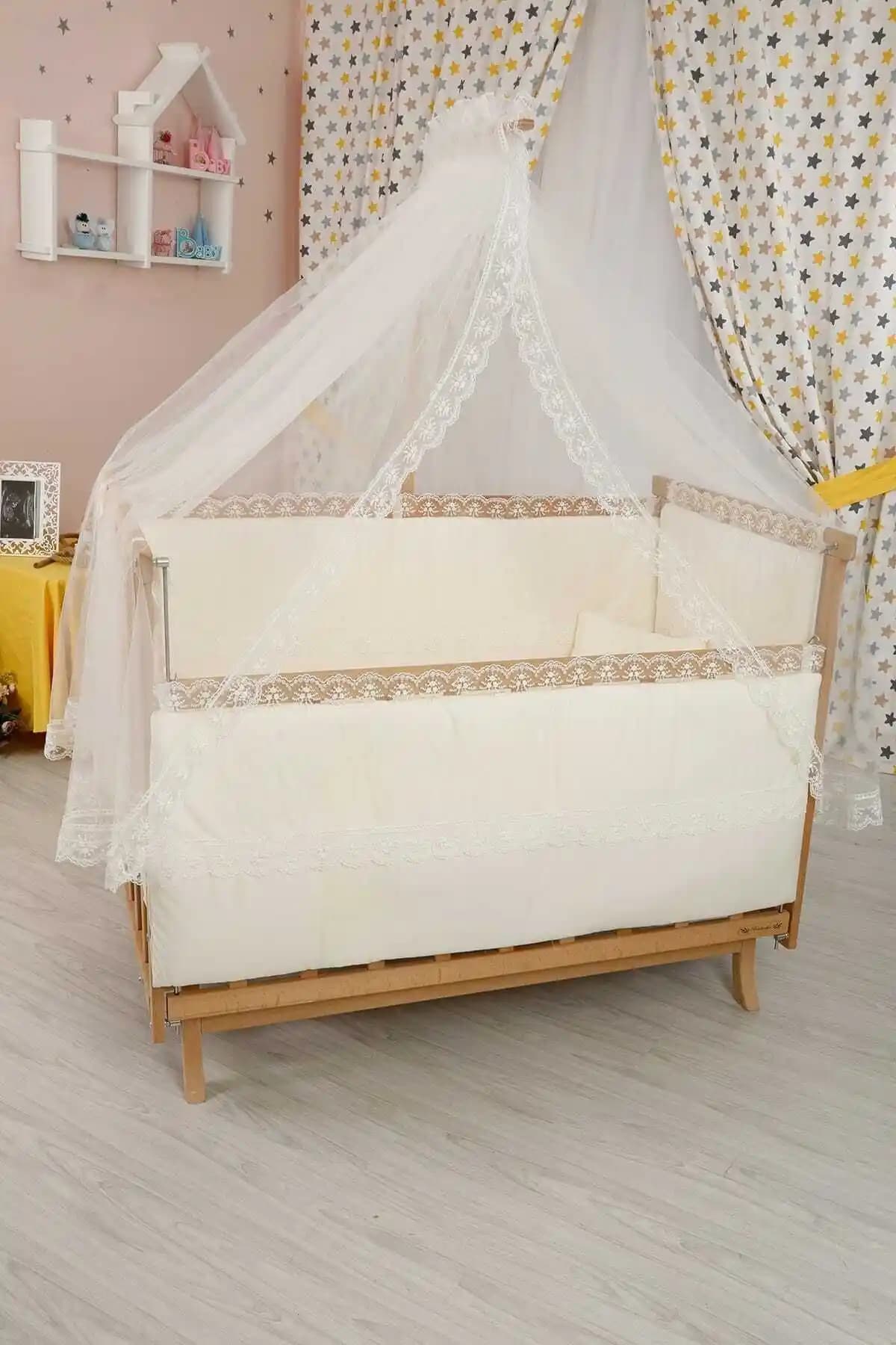 BebeK On For Elyeza Krem Fransız Dantelli Beşik İncelemesi ve Özellikleri