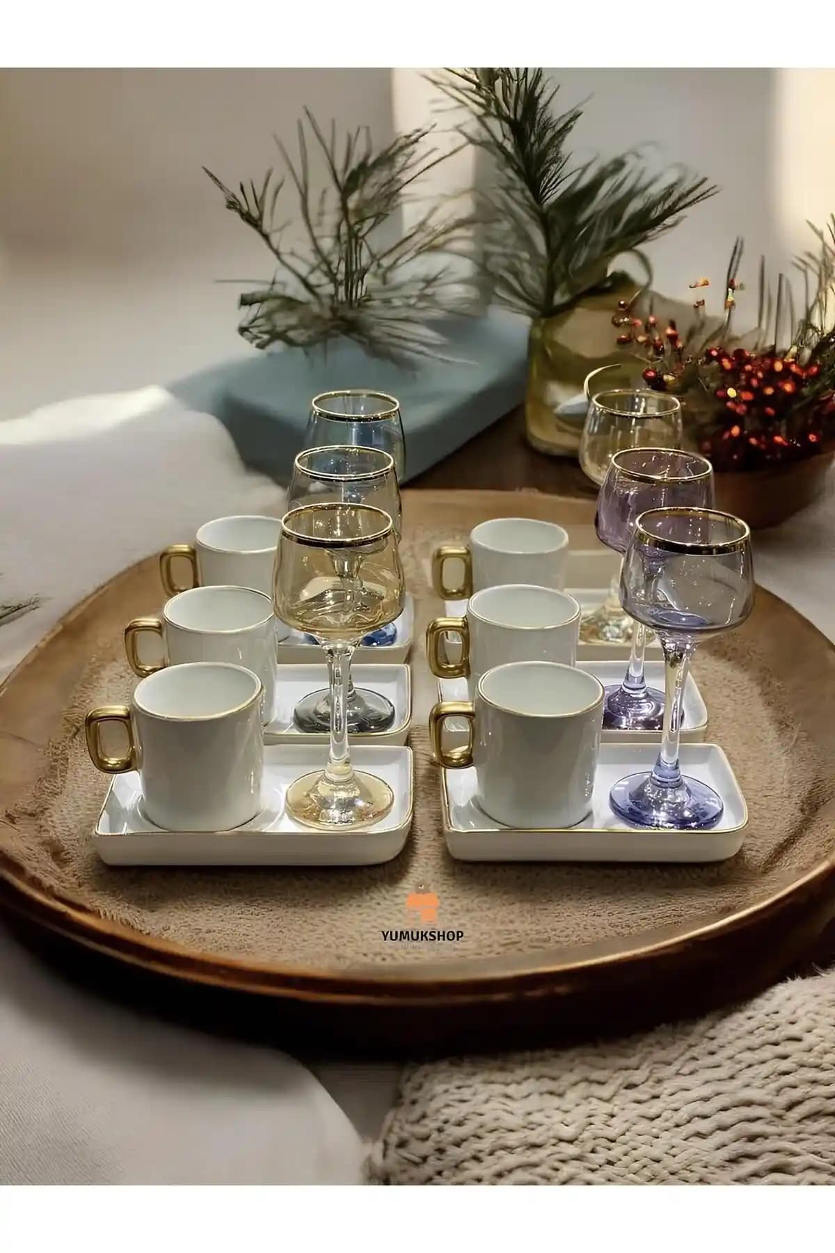 CARMEN SOFT Paris Alya Serisi 6'lı Sunum Tabaklı Lüks Kahve Fincan Takımı