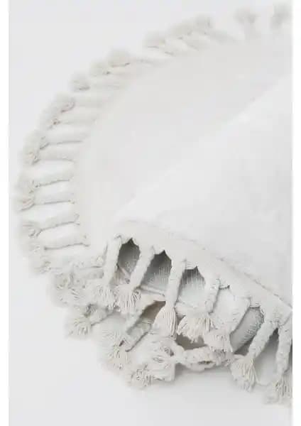 Dijidekor Beyaz Oval Post Dokuma Halı: Estetik ve Fonksiyonel Modern Halı Seçeneği