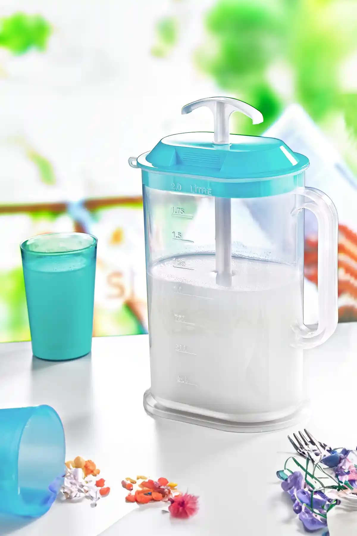 Emofom Yayık Ayran Sürahisi: Sağlıklı, Pratik ve Dayanıklı 2000 ml Saklama Çözümü