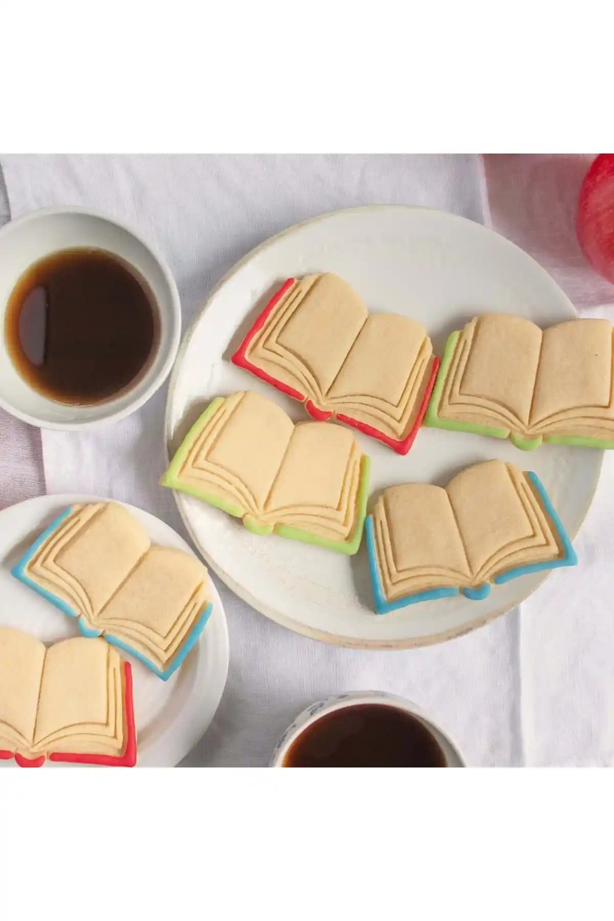 Hobist Kitap Kurabiye ve Şeker Hamuru Kalıbı: Yaratıcı ve Dayanıklı Tasarım Aracı