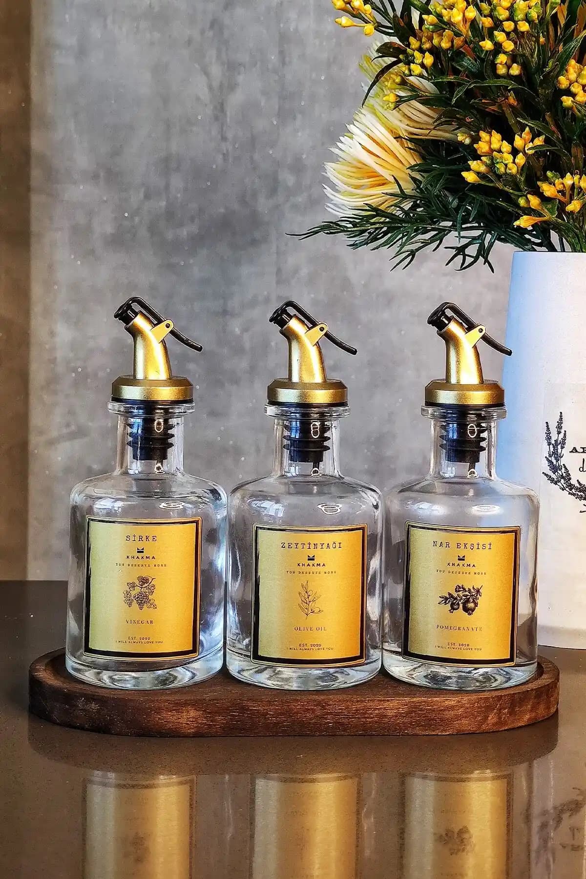 KHAKMA Ahşap Stantlı Gold 3'lü Şeffaf Yağdanlık Seti Zeytinyağı Sirke Nar Ekşisi