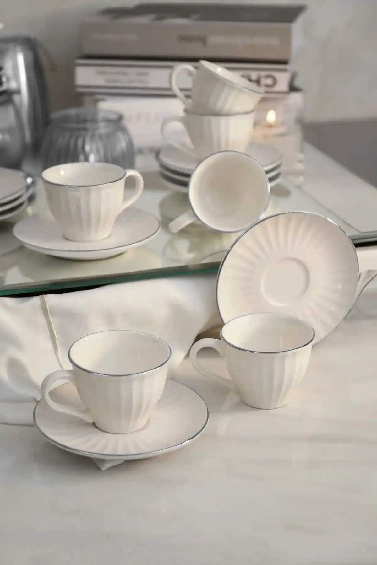 Kitchen Life 12 Parça 6 Kişilik Çizgili ve Platin Gümüş Yaldızlı Kahve Fincan Takımı