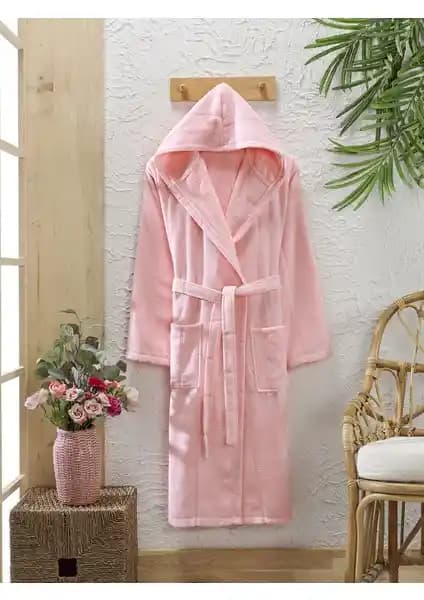 Semecca Lara Pudra Kadife Kapüşonlu Unisex Bornoz Yüksek Kalite ve Şıklık Sunar