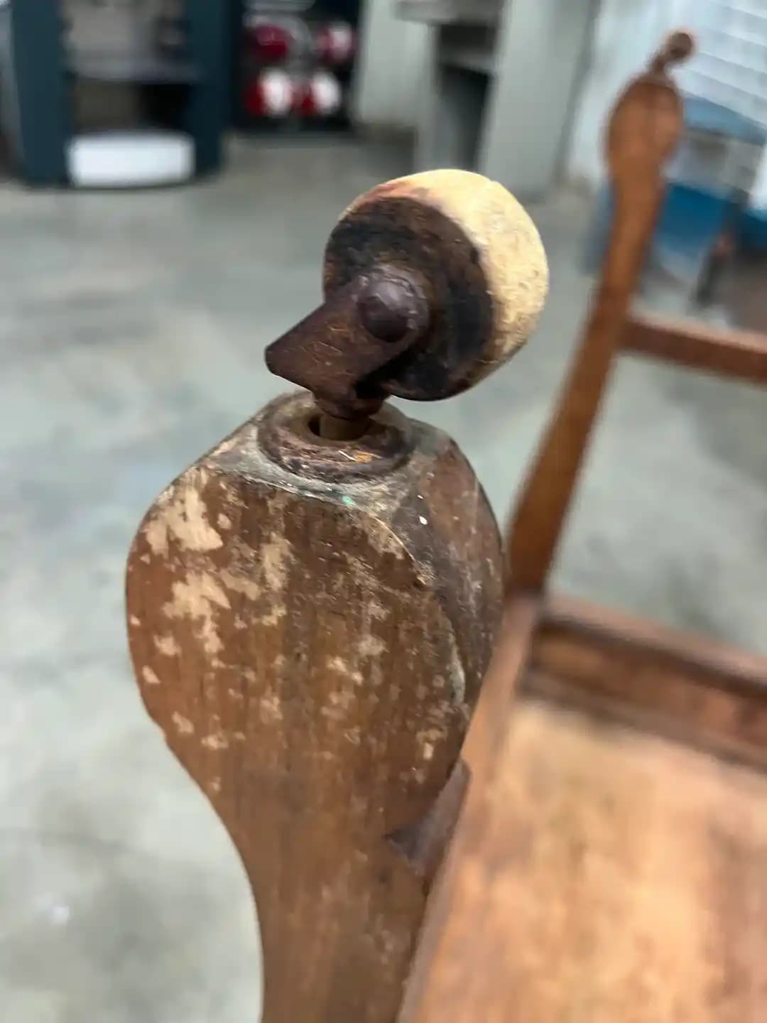 Eski Mobilya Tekerleklerinin Çıkarılması İçin Etkili Yöntemler ve İpuçları