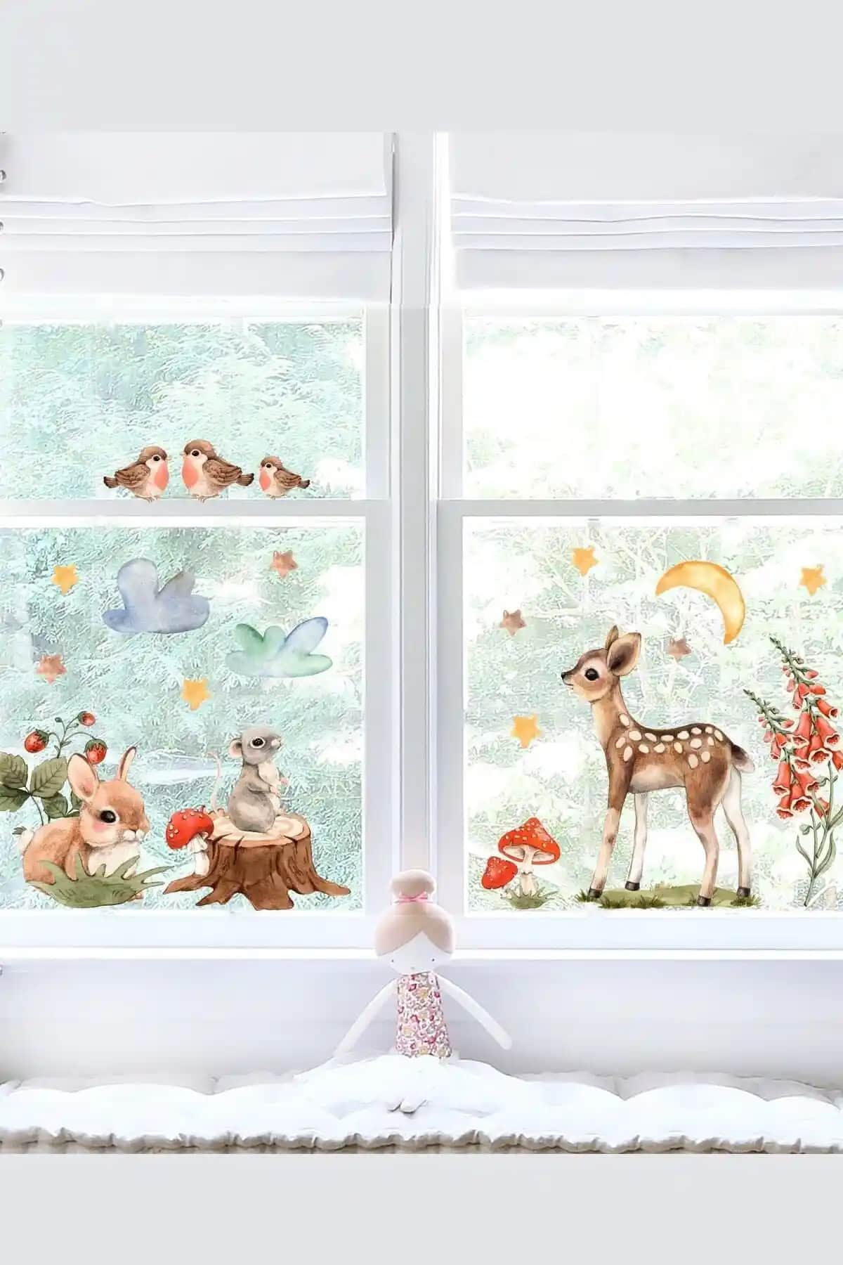 Sim Tasarım Ceylan ve Dostları Cam Duvar Sticker Çocuk Odası Dekorasyonu İçin Renkli ve Kolay Uygulanabilir Ürün