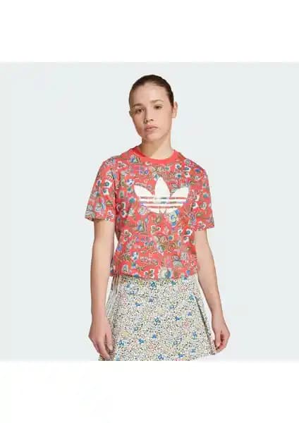 adidas Originals ve Liberty London İşbirliğiyle Çocuklar İçin Modern ve Renkli Tişörtler Koleksiyonu