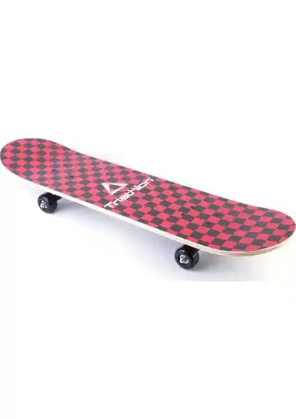 Triathlon T132 Kare Desen Tahta Kaykay İncelemesi: Dayanıklı ve Uygun Fiyatlı Başlangıç Kaykay Modeli