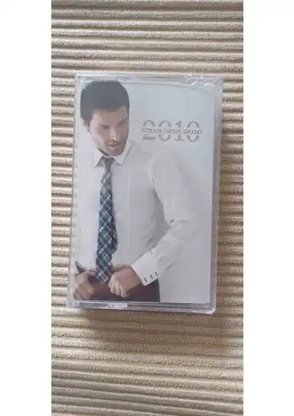 Sinan Özen'in 2010 Yılında Kaydettiği Jelatin Kaplı Kaset Ürünü Analizi