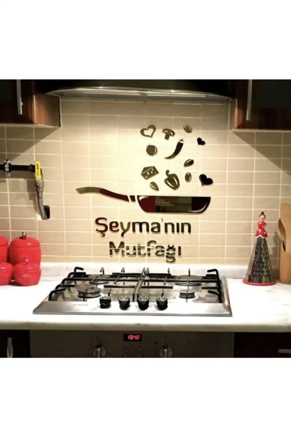 Aynalı Pleksili Duvar Dekorasyon Tava Mutfak Süsü Modern ve Şık Tasarım