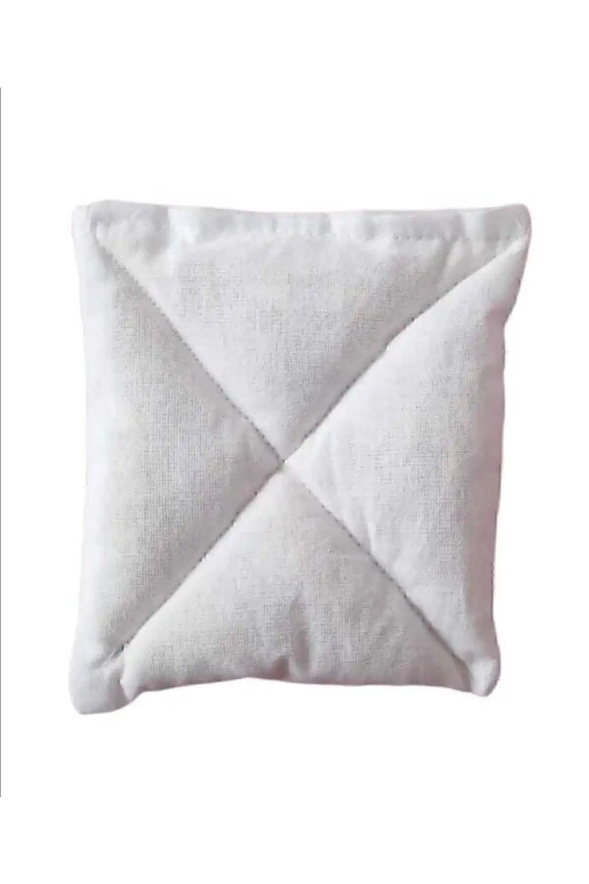 El Yapımı Çocuk ve Bebek Yastıkları Karşılaştırması 25x25 Cm ve 15x15 Cm Boyutlarda 2