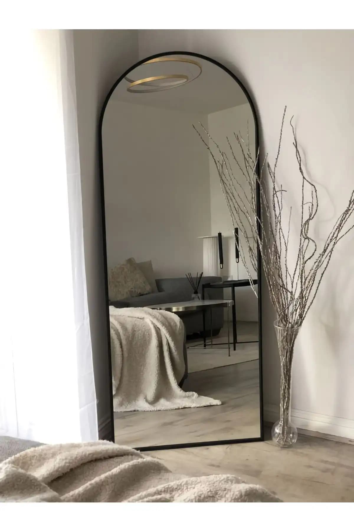 Enc Home 180x70 Siyah ve Metal Ayaklı Aynalar Karşılaştırması 1