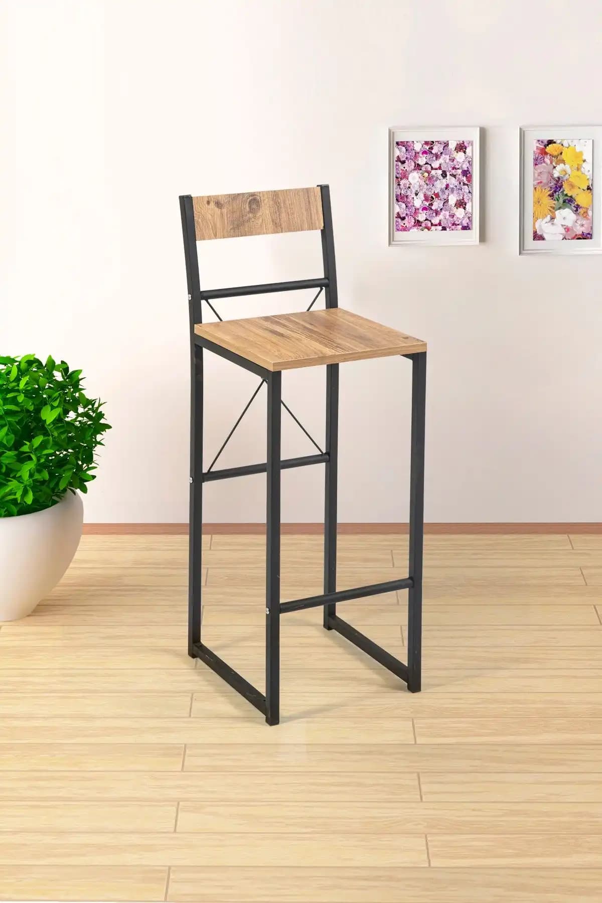 Lumodi Zürih ve Retodesign Retohome Good Bar Sandalyeleri Karşılaştırması 2