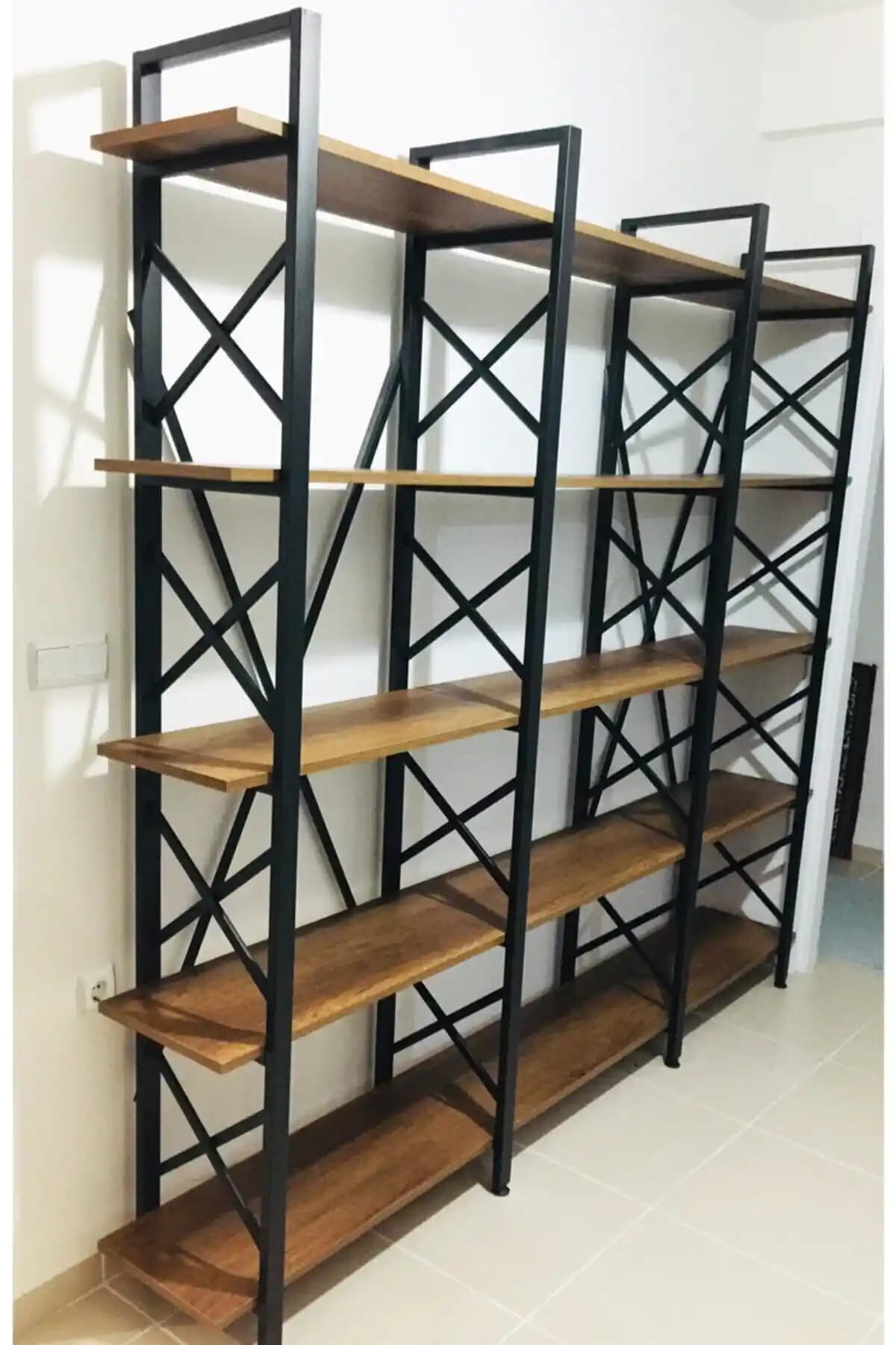 2025'te Metin Güneş Mobilya Ahşap Kitaplık ile Eviniz Şıklık Kazansın