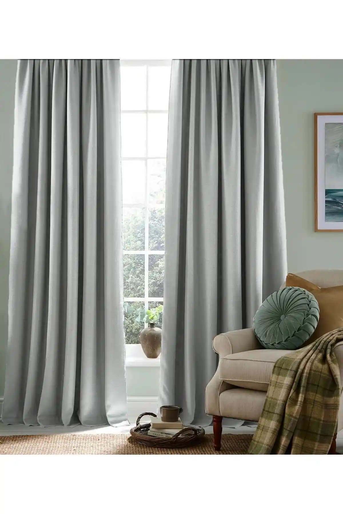 NS Ehli Tacir Açık Gri Termal Güneşlik Perde: Dayanıklı ve Şık Konfor Çözümü