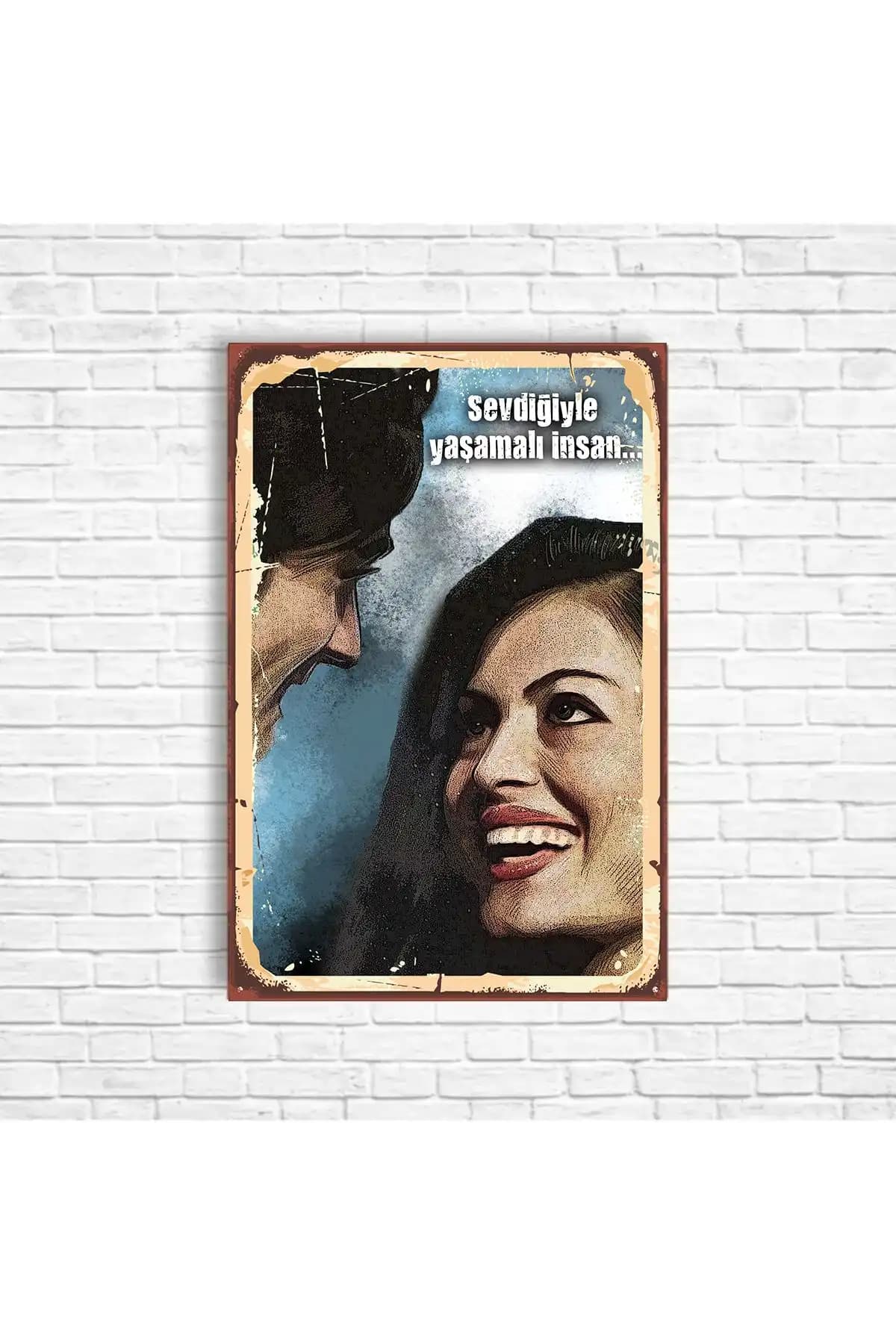Sezen Aksu ve Türkan Şoray Retro Ahşap Posterleri Karşılaştırması: Ev Dekorasyonuna Nostaljik Dokunuşlar 2