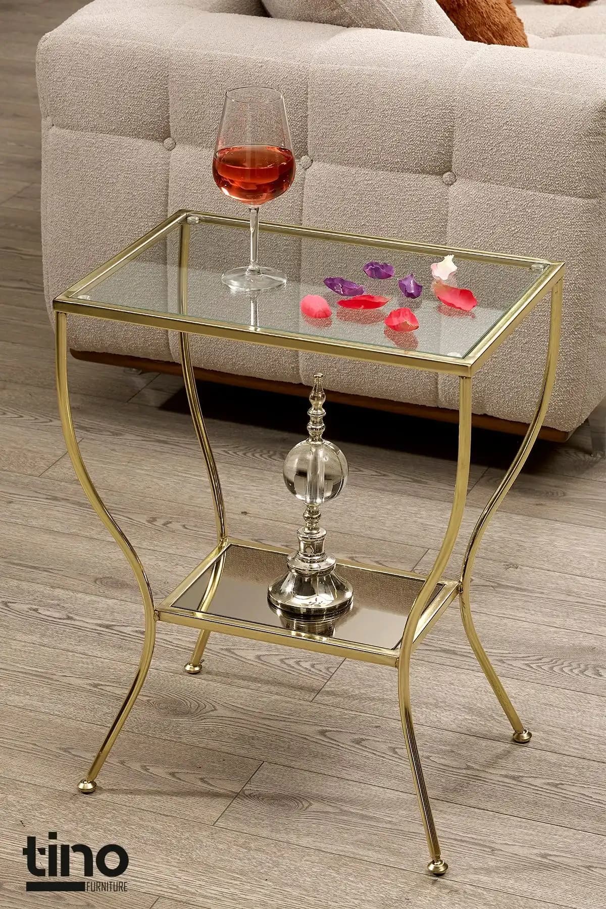 Tino Furniture Floransa Gold Kaplama Yan Sehpa Modern ve Şık Tasarım Özellikleri