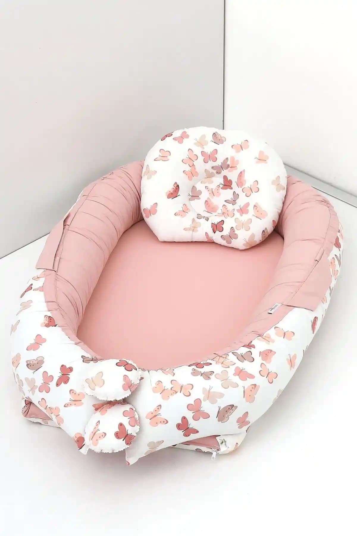 Umaybebek Babynest Modelleri: Pudra Kelebek ve Gri Kedi Desen Karşılaştırması