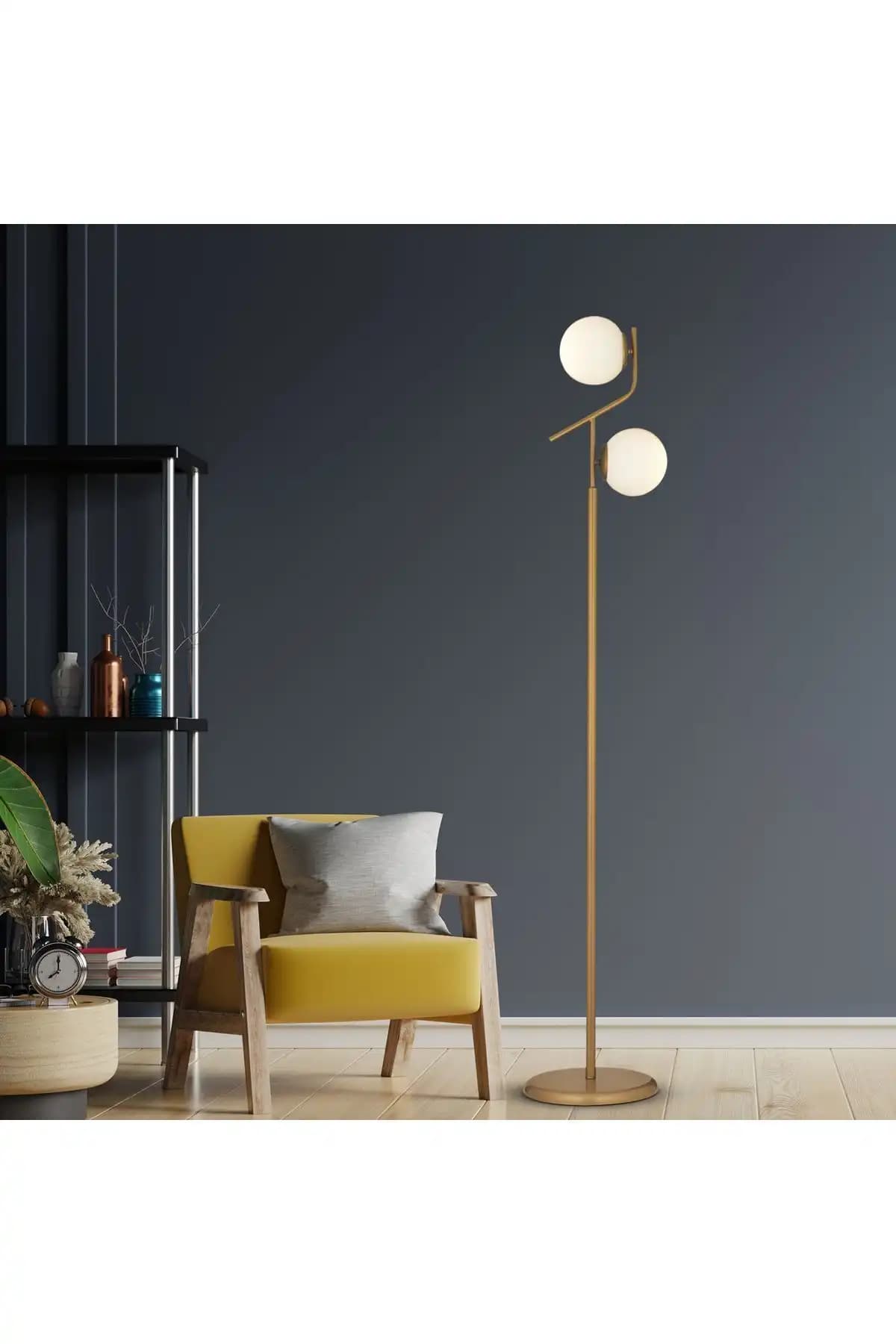Apliqa Velar Eskitme Beyaz Camlı Modern Metal Lambader ile Şık ve Fonksiyonel Dekorasyon