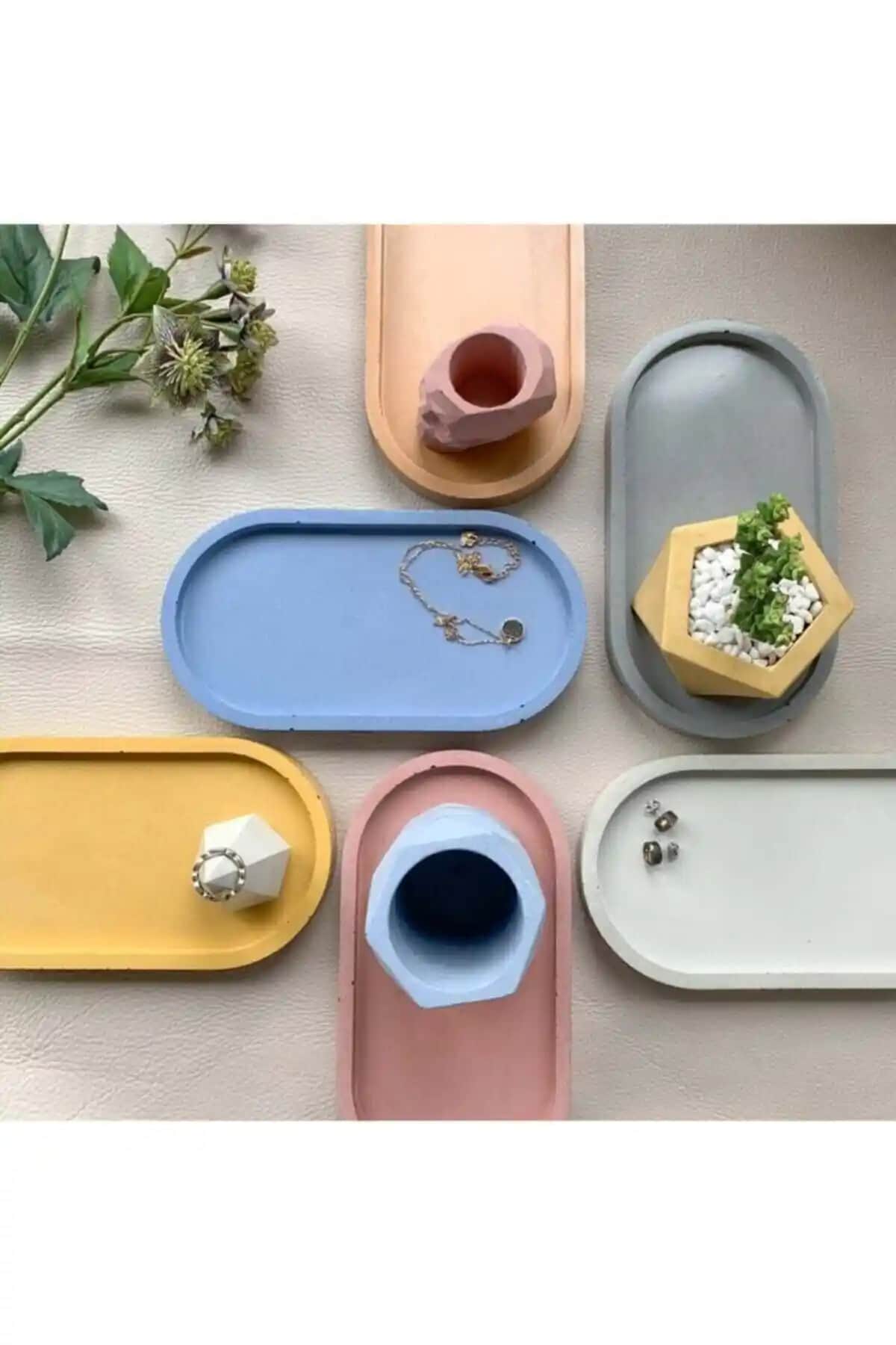 Orange Atelier Dekoratif Oval Beyaz Beton Tabak ile Ev Dekorasyonunuza Zarif Dokunuşlar