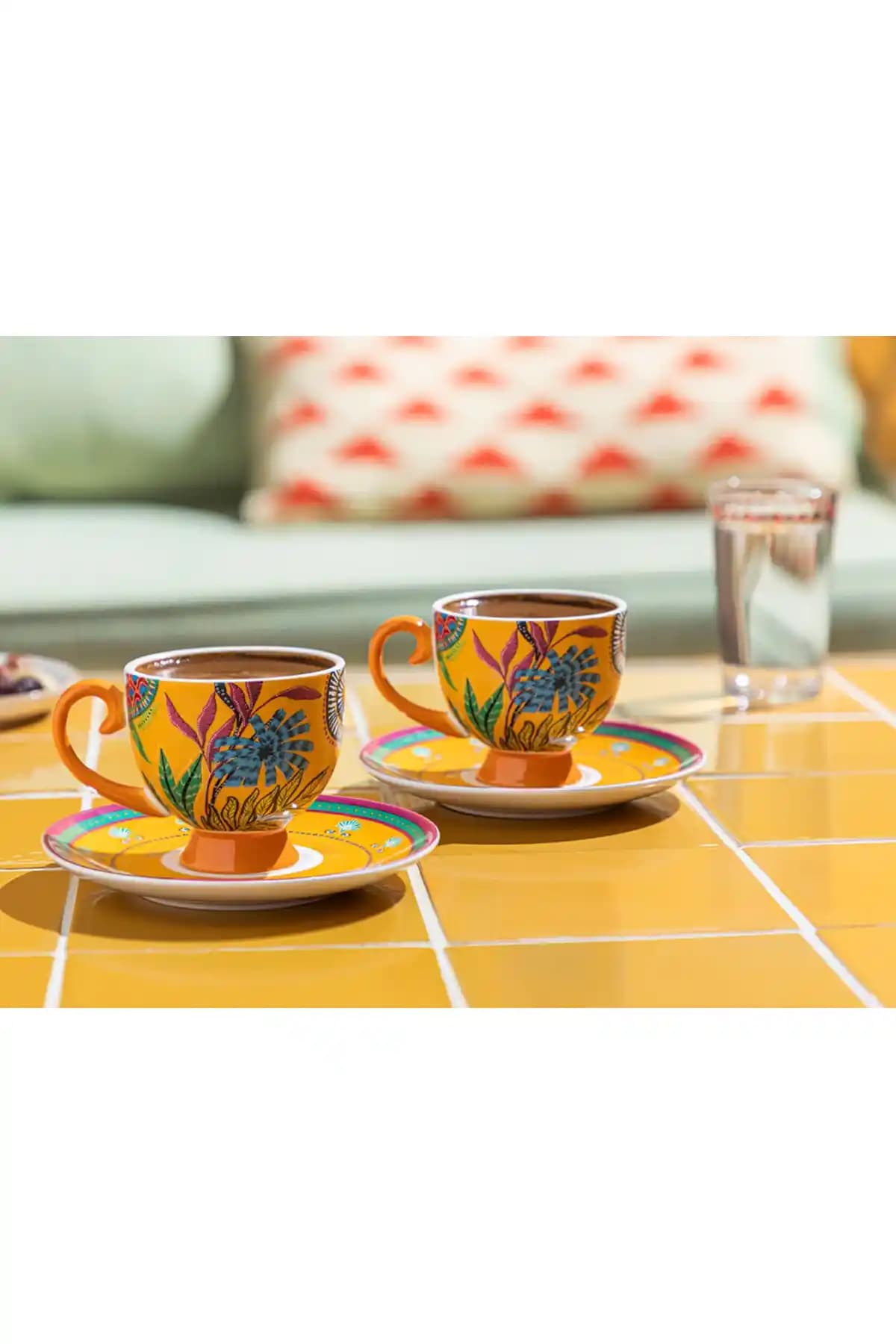 Türkçe Home Eotic Wild Bone China Kahve Fincan Takımı Modern ve Renkli Tasarım