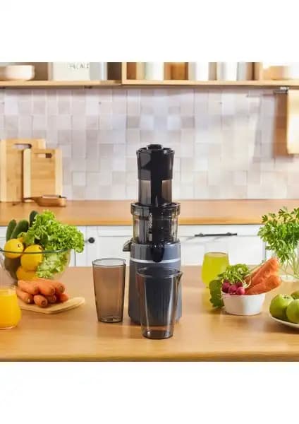 Karaca Fresh Press Yavaş Sıkım Meyve Sıkacağı: Sağlıklı ve Pratik Meyve Suyu Deneyimi