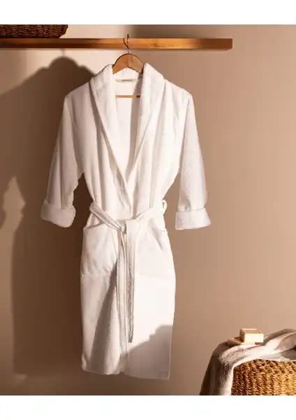 Chakra Derin ve Madame Coco Belda Bornoz Modellerinin Detaylı Karşılaştırması 2