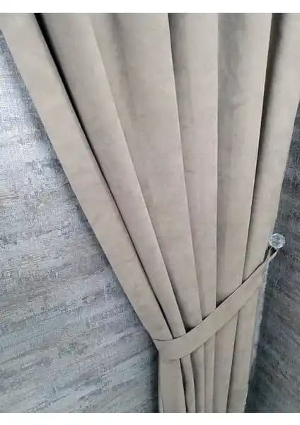 Karşılaştırmalı İnceleme: BBB Petek Kadife Dokulu Fon Perde ve Erdoğanlar Koza Ada Fonluk