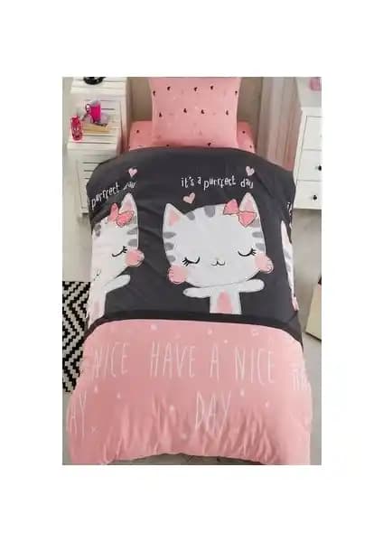 Laliva ve Loyal Home Çocuk Nevresim Takımları Karşılaştırması