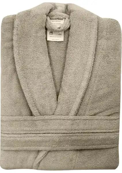 Oyalı Organik Pamuk Bornoz ile Rasersa Kadife Kapüşonlu Bornoz Konfor ve Performans Farkları