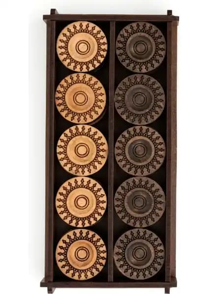 Anadolia Ahşap Tavla Pulu Takımı ve Zar Seti Geleneksel Tasarım ve Kalite