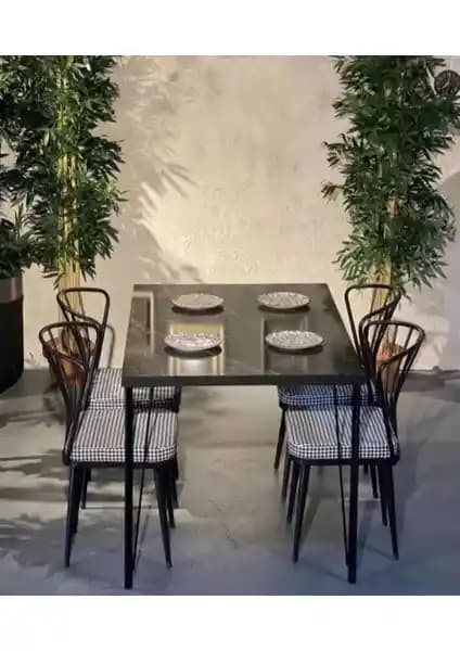 Bambeds Mobilya ve Sivas Gözde Masa Sandalye Takımları Karşılaştırması