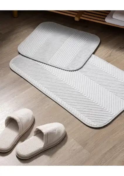 Banyo Dekorasyonunda Madame Coco Emele ve Monnhein Paspası Karşılaştırması 1