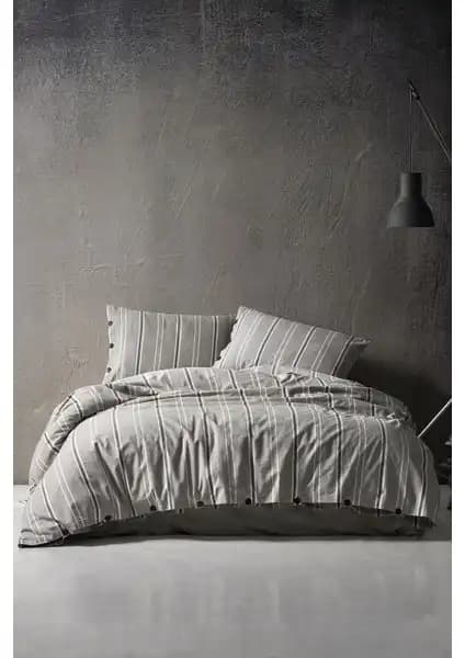 Berolige ve Yataş Bedding Çift Kişilik Nevresim Takımı Karşılaştırması 1