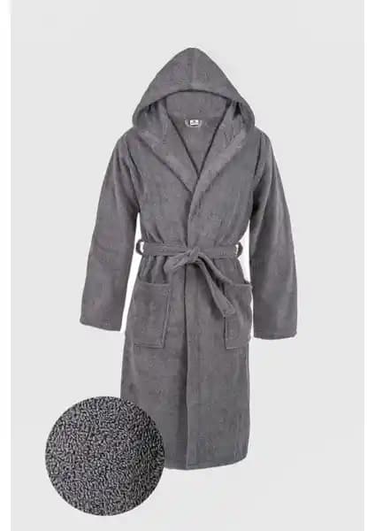 Bornoz Seçiminde Karşılaştırma: Ephemeris Kapşonlu Bukle ve Oyalı Textile Organik Pamuk