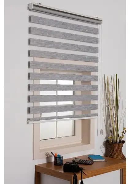 Brillant Antrasit Düz Zebra Güneşlik ve Bambu Zebra Gri Perde Karşılaştırması 2