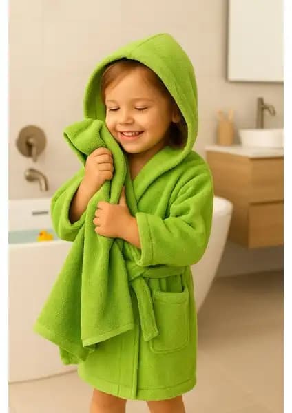 Ender Home CottonVerse ve Varol Bambu Nakışlı Garson Boy Bornoz Karşılaştırması 1