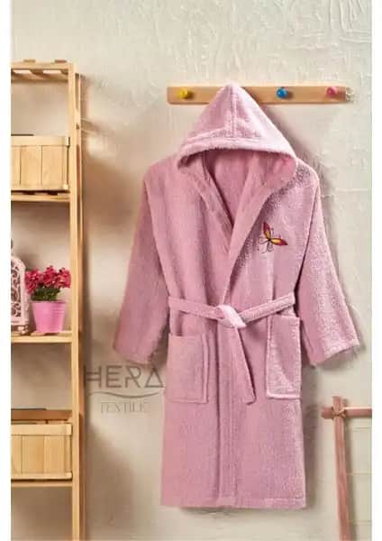 Hera Textile ve Moke E-Ticaret Pera Bornoz Setleri Karşılaştırması: Hangi Bornoz Sizi Daha Çok Memnun Eder?