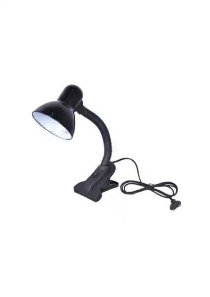 İki Popüler Masa Lambası Karşılaştırması: Kıskaçlı ve Mandallı Tasarım Özellikleri