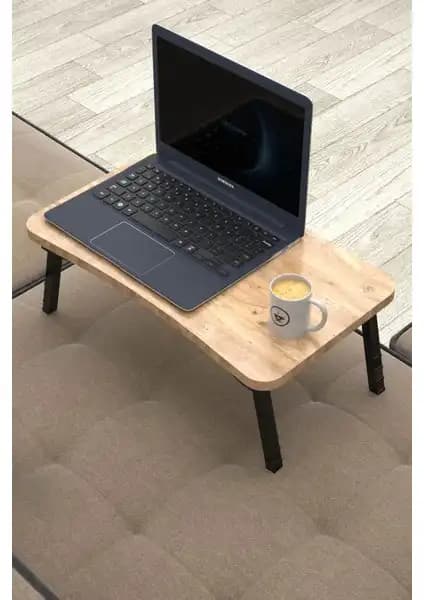 Kadın Girişimci ve Limnizza Laptop Sehpası Karşılaştırması: Özellikler ve Kullanıcı Yorumları 2