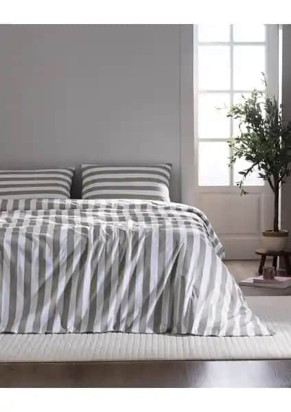 Madame Coco Avignon ve Delrico Çift Kişilik Nevresim Takımları Karşılaştırması