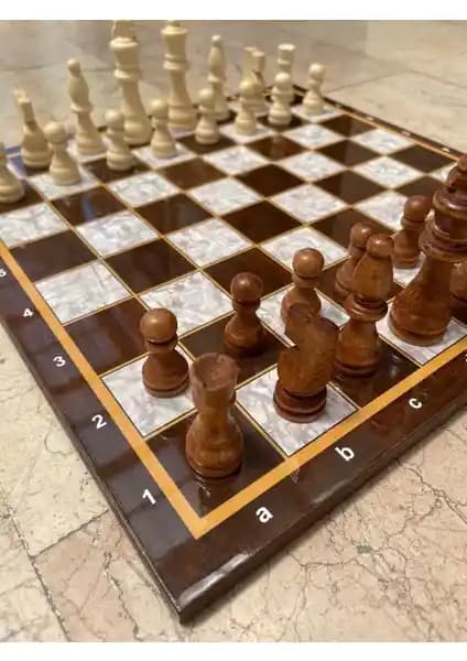 Megame Ahşap Satranç Seti: Şık ve Dayanıklı Tasarım ile Her Ortama Uygun