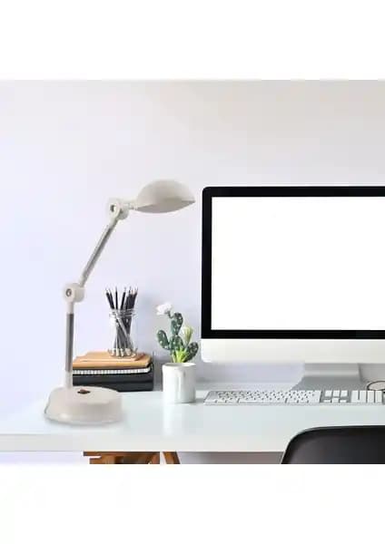 Nisaluce Ledli Masa Lambası ve SLD Klipsli Okuma Işıkları Karşılaştırması