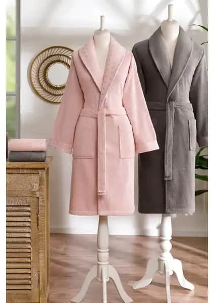 Özdilek Point Happy ve Soft Leaf Aile Bornoz Setleri Karşılaştırması