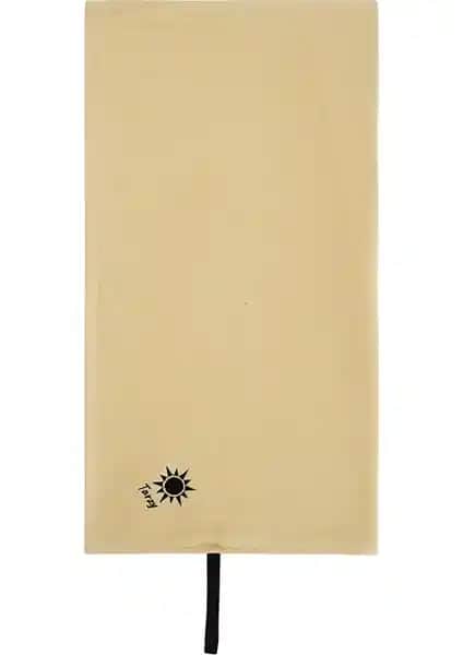 Özdilek Tarzy Nakışlı ve Maison Aura Hızlı Kuruyan Plaj Havlusu Karşılaştırması